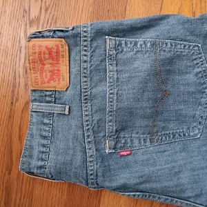 Levi's 569 denim jeans